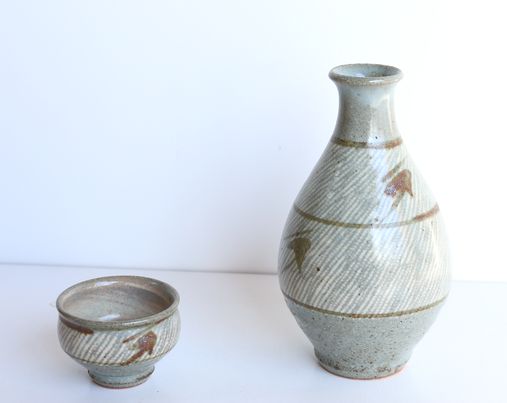 島岡達三 地釉縄文象嵌酒器(徳利とぐい呑) - 骨董、古民具、古書の“芳栄堂”