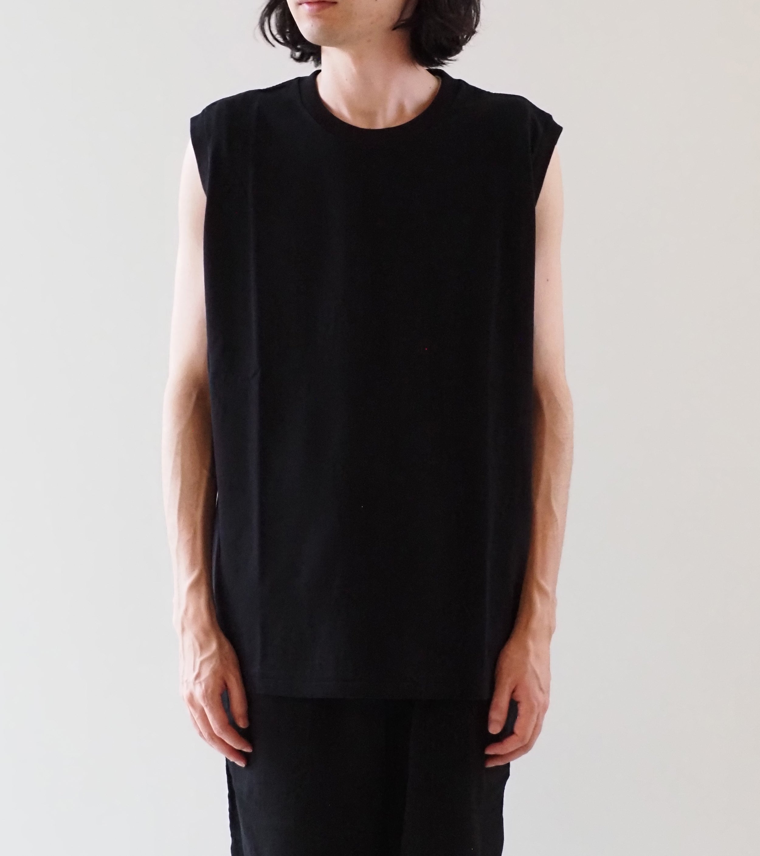 COMOLI コットン ジャージ ノースリーブ , Black – Navyblue