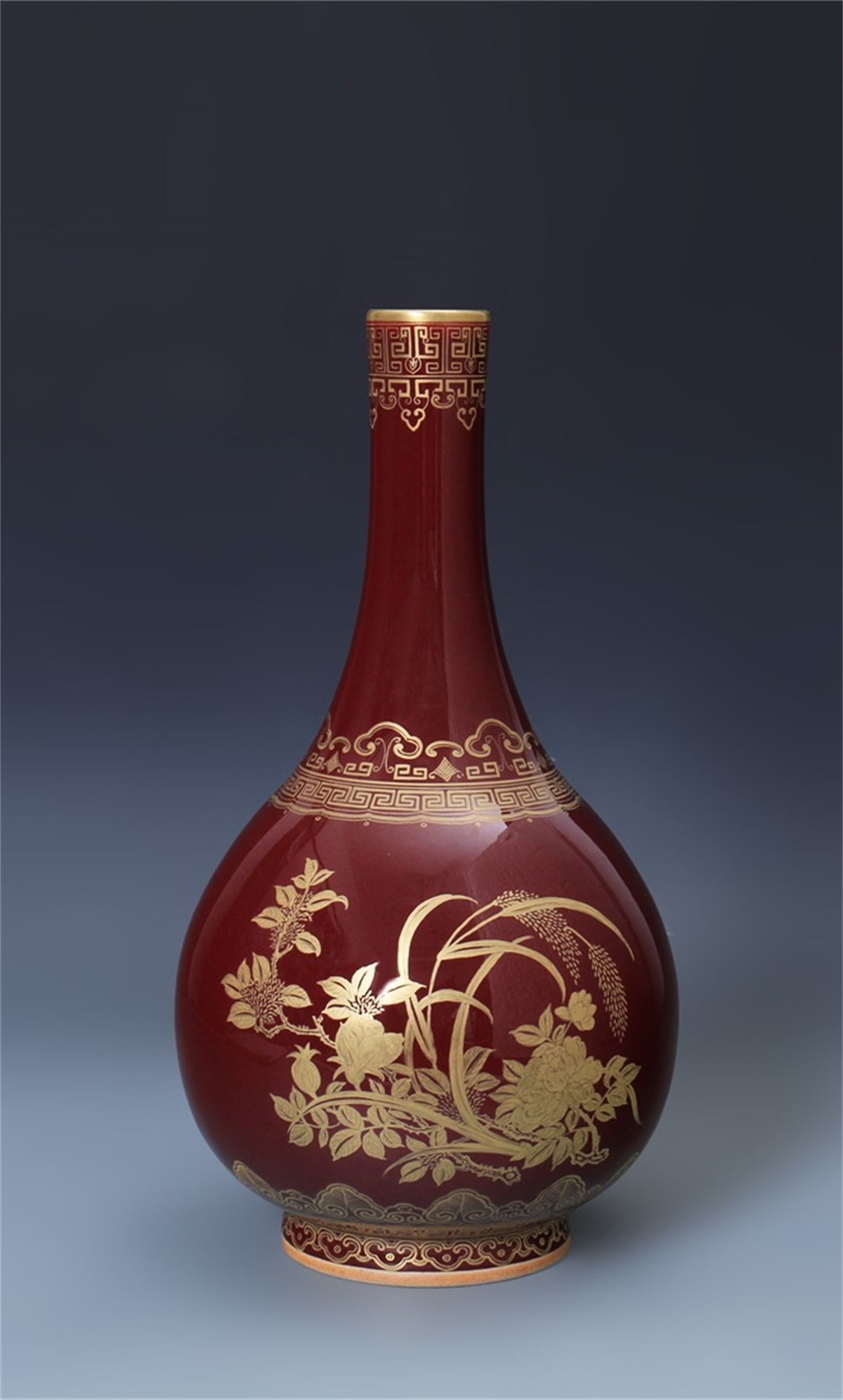 中国美術 清乾隆 紅釉直径瓶 紅釉長頸瓶 辰砂花瓶 - メルカリ