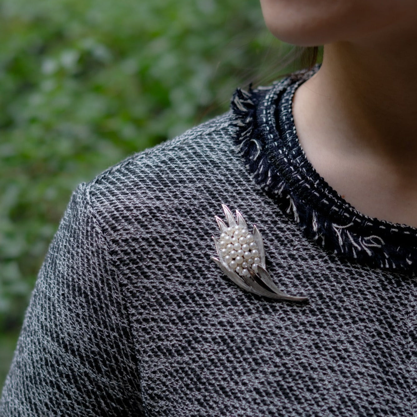 ☆光と風☆3383☆クラウントリファリ/ハナミズキブローチ他2点 TRIFARI