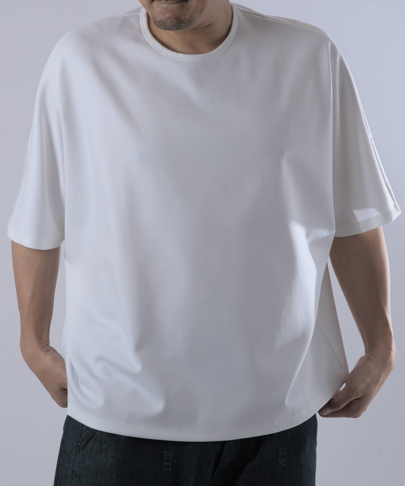 オーバーサイズ・ドルマンスリーブ白Tシャツ（半袖）｜白Tシャツ専門店