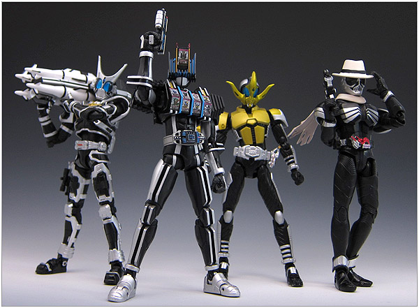 11仮面ライダーディエンドコンプリートフォーム3枚CB04-054 250419