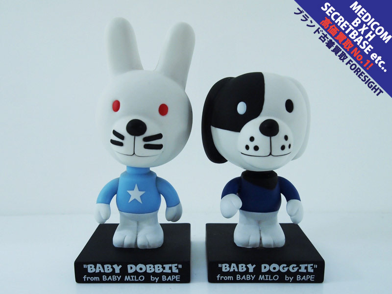 A BATHING APE 'BABY DOGGI'首振り人形 フィギュア 2体セット 犬