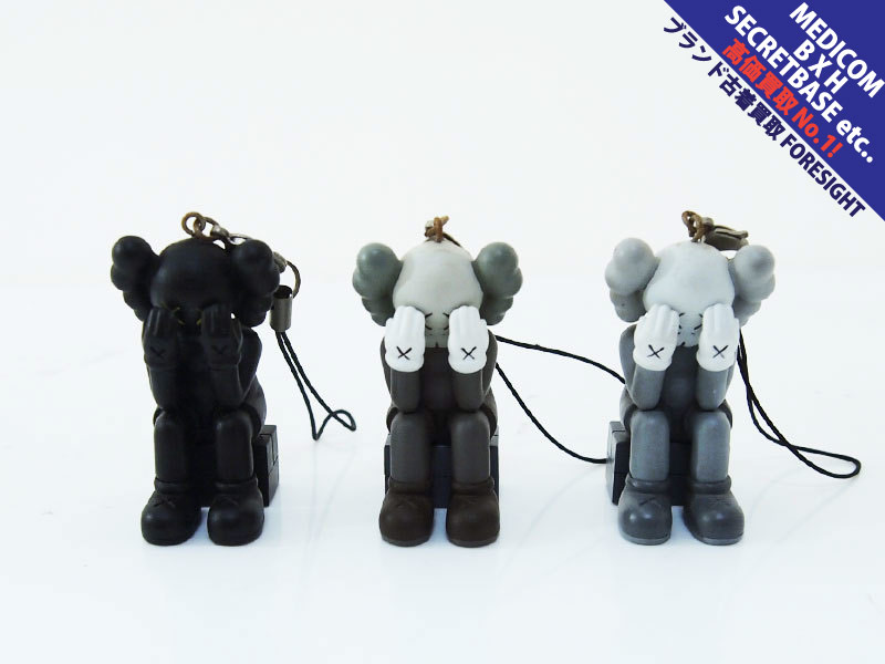 HUMAN MADE KAWS ACRYLIC FILE BOX KAWS CLEAR FILE 9セット カウズ