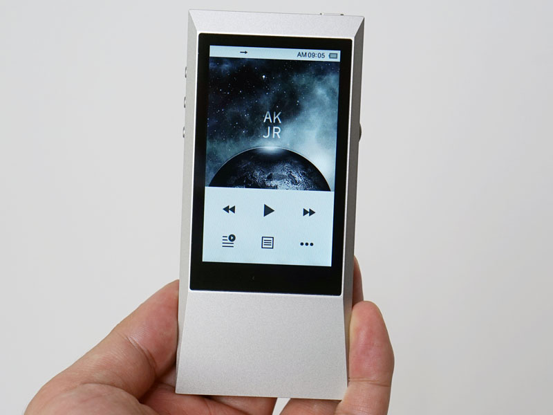 レビュー】AKシリーズの入門に最適、“薄いハイレゾプレーヤー”「AK Jr