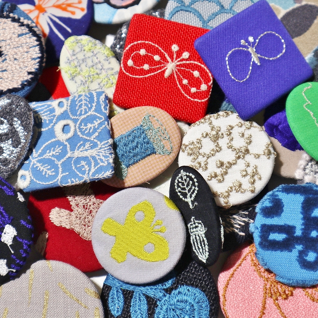 ミナペルホネン サンキューベリーバッジ10個セット thank you very