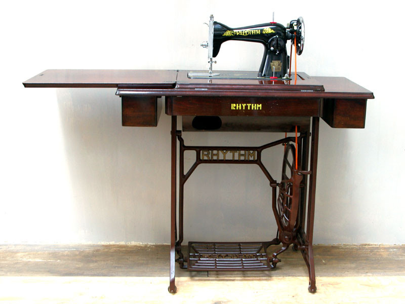 HATA 足踏みミシン ミシン台 ミシン 脚 店舗什器 ヴィンテージ