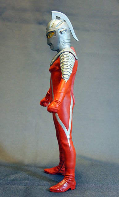 ウルトラセブン スタンディングポーズ 少年リック限定版 発光 エクス