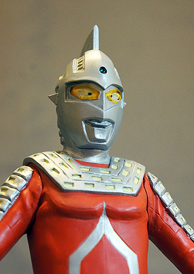 ウルトラセブン スタンディングポーズ 少年リック限定版 発光 エクス