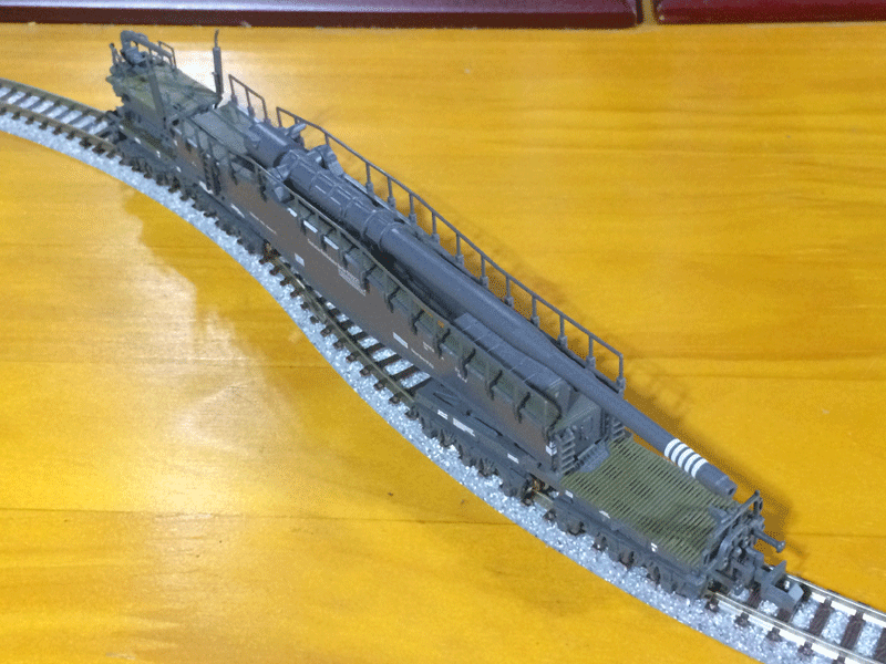 Nゲージ列車砲60cm臼砲 オーディン？ドイツ軍装甲列車