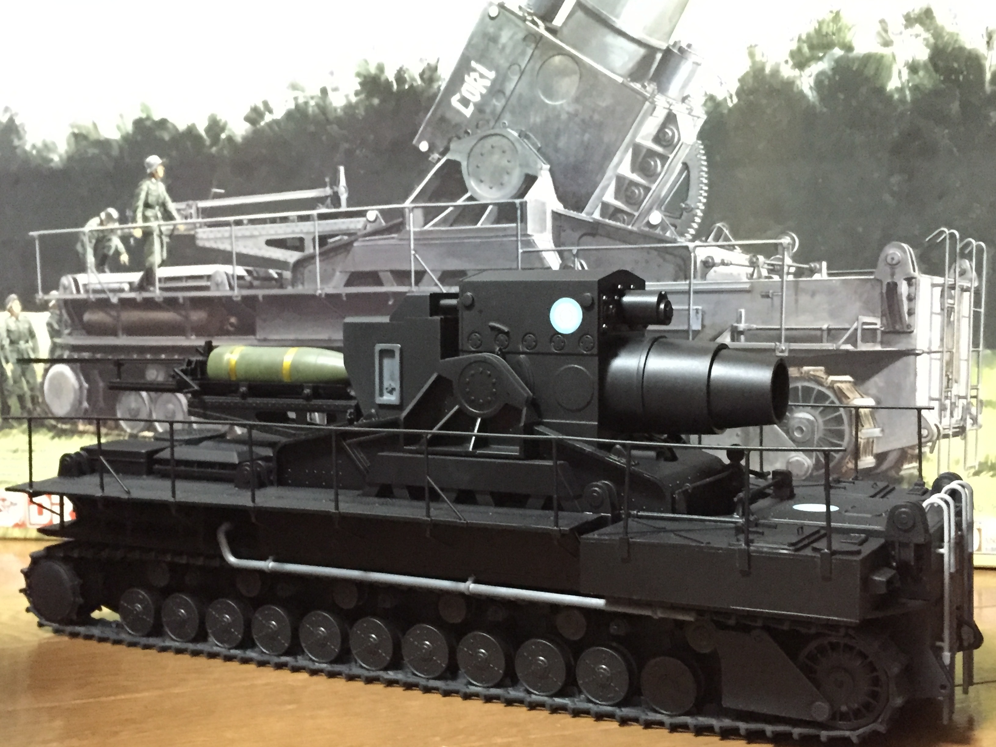 完成品 1/35 ガールズ＆パンツァー劇 カール自走臼砲 改修