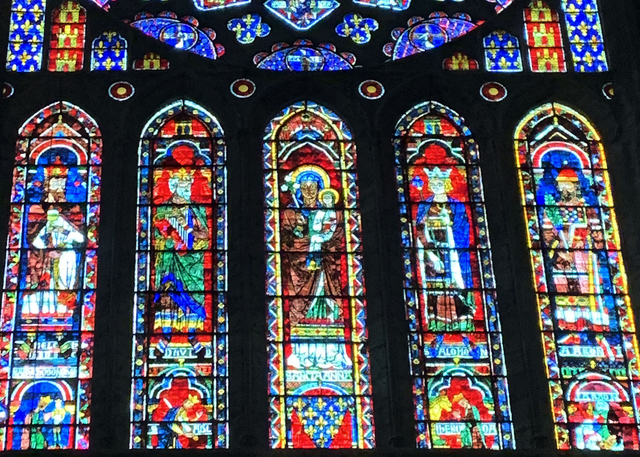ノートルダム大聖堂 ステンドグラス 北のバラ窓 グラスマスターズ社