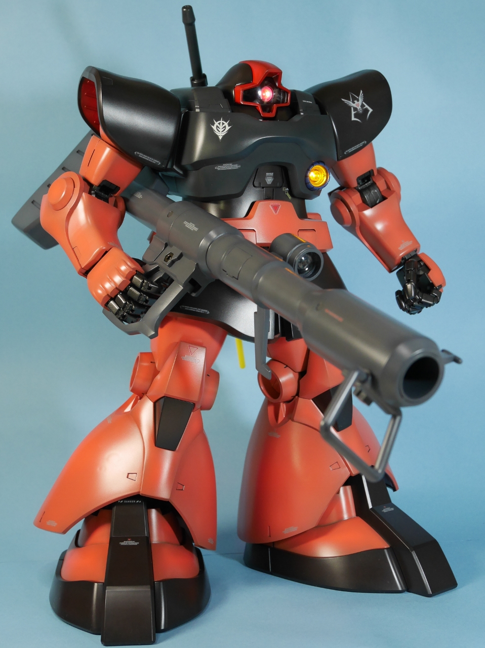 HY2M 1/60 シャア専用リックドム完成品