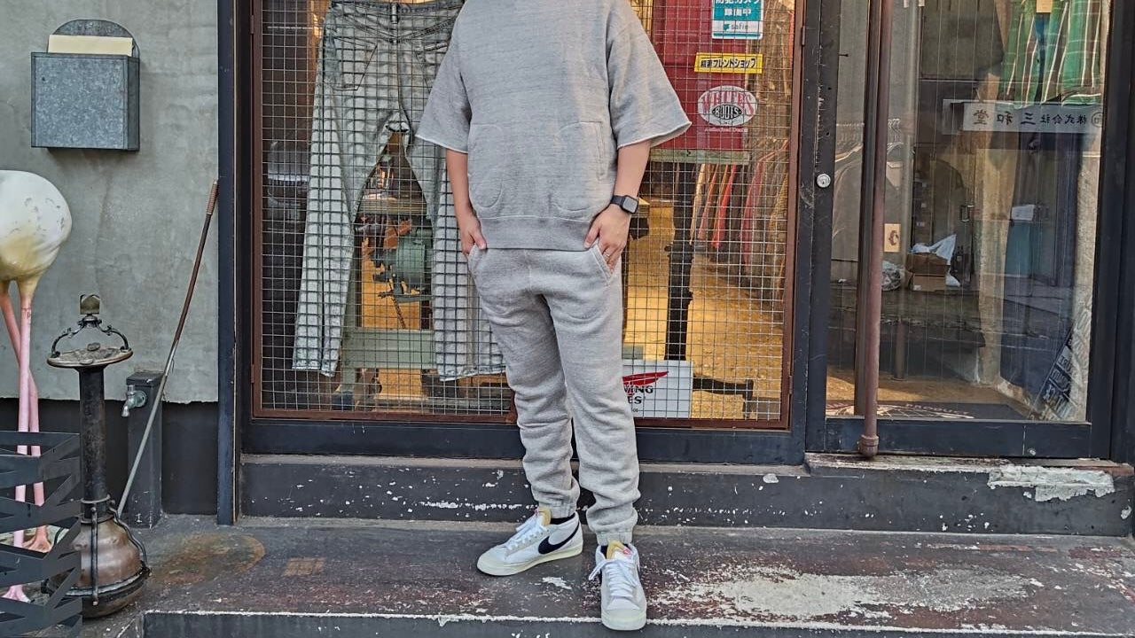 JELADO PWロゴ入りベージュチノパン Mサイズ JELADO PWロゴ入り