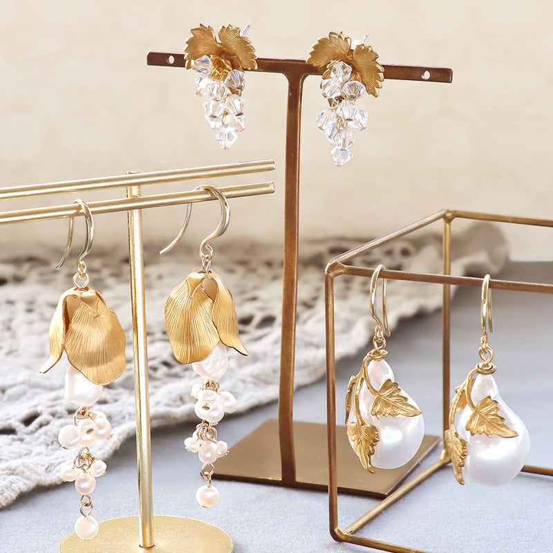 レシピNo.KR1295 アメリカチャームのボタニカルピアス3種 – 貴和製作所