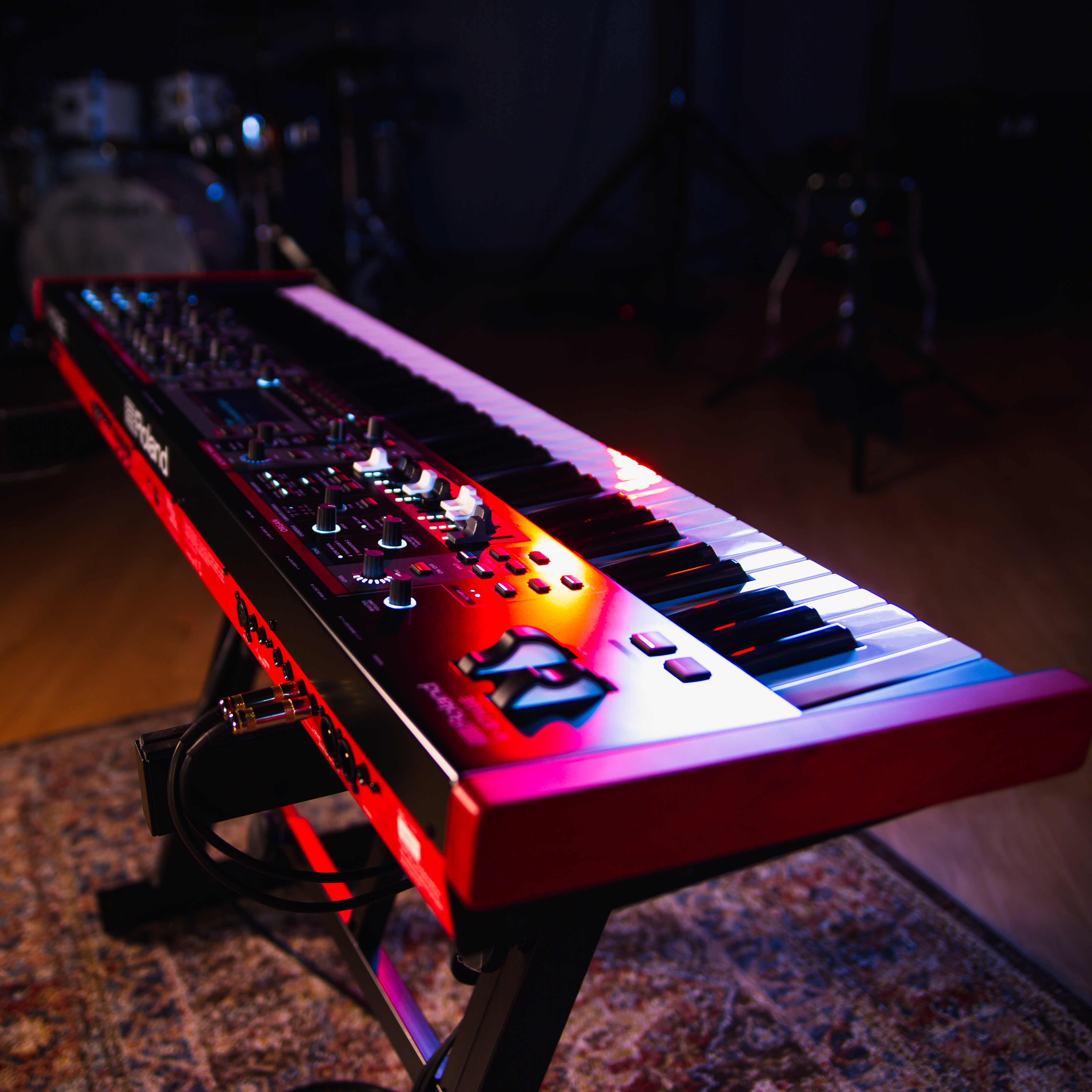 Roland V-Stage 88 Stage Keyboard – Kraft Music