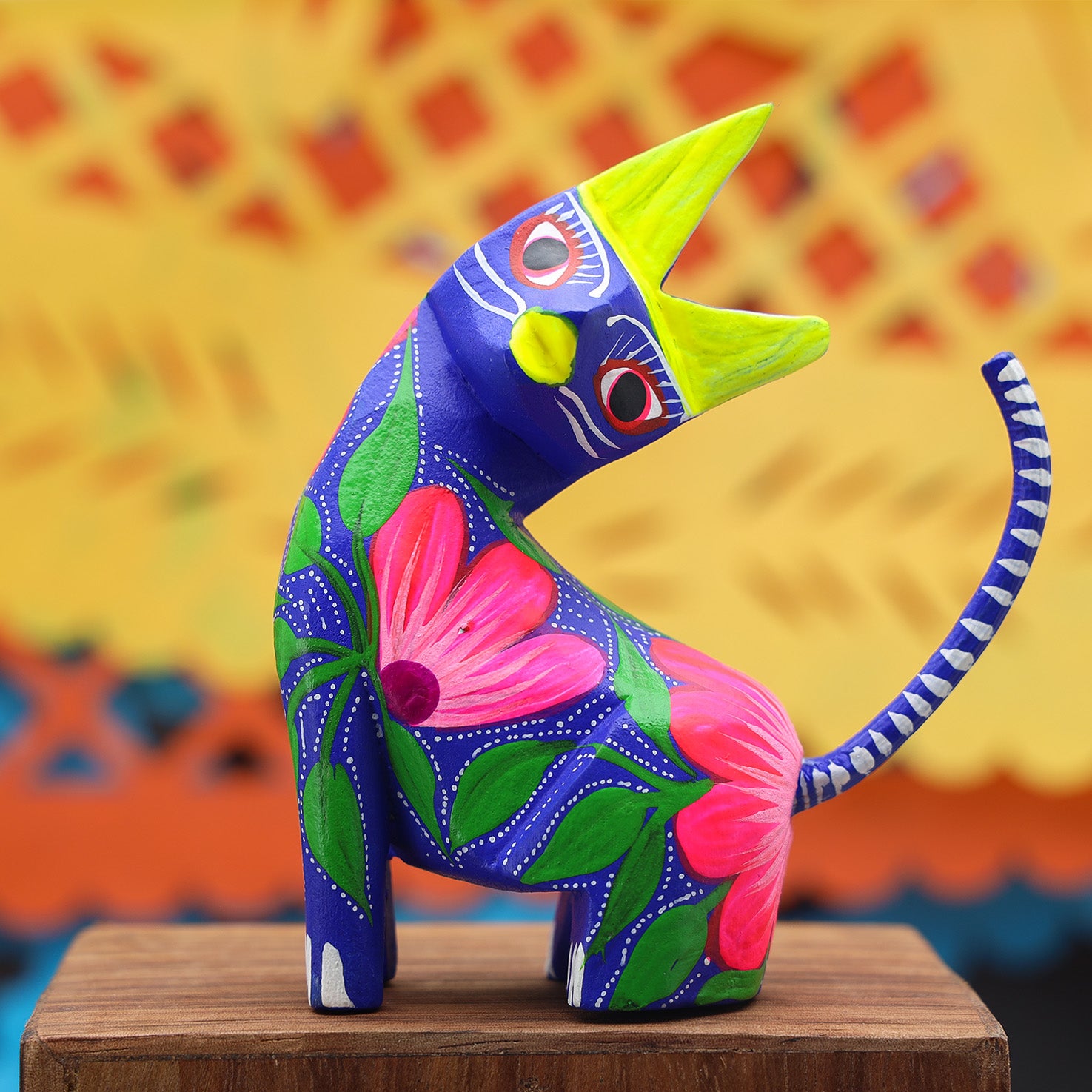 Hand Painted Neck Side Bend Cat | Lolo Mexican Mercadito