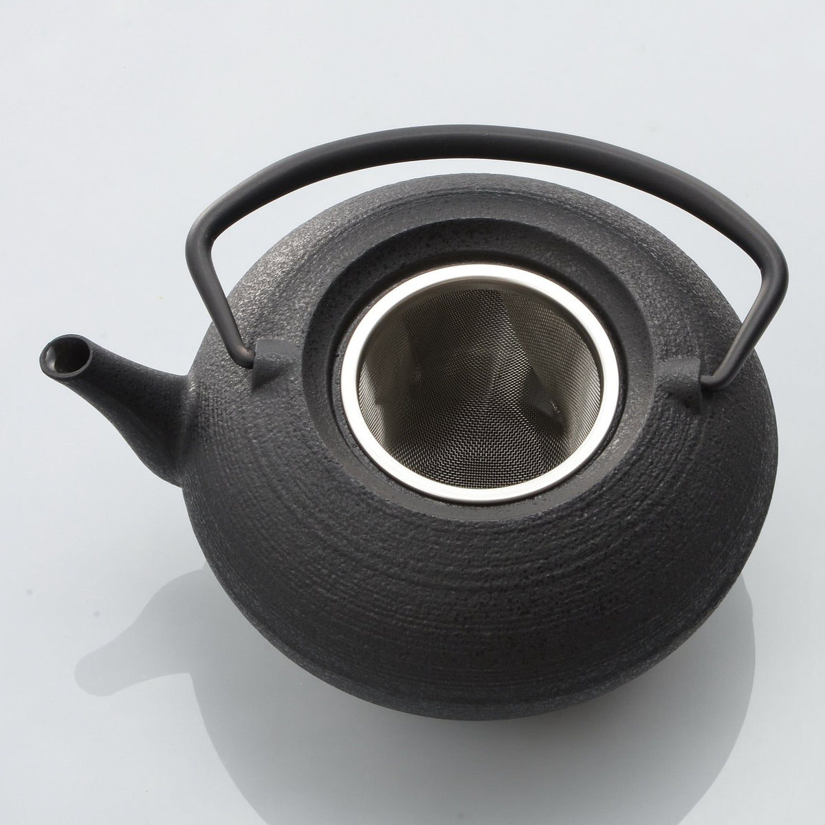未使用品 鋳心ノ工房 増田尚紀デザイン 平つぼL 鉄急須 南部