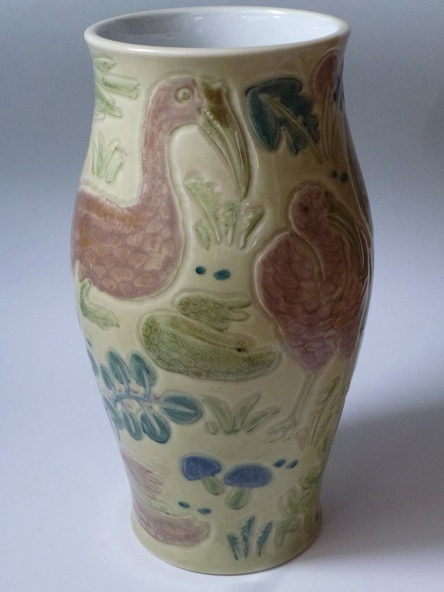 伊藤 翠壺 澱彩菖蒲文花瓶 伊藤 翠壺 澱彩菖蒲文花瓶