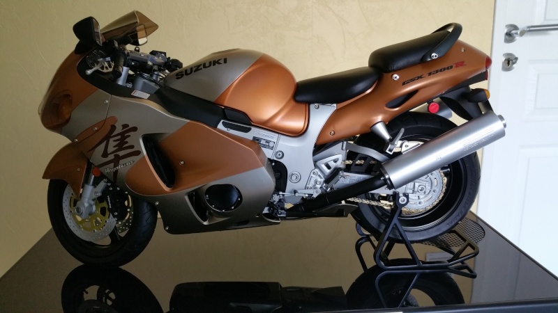 ディアゴスティーニ デアゴスティーニ SUZUKI HAYABUSA 隼 GSX-1300R