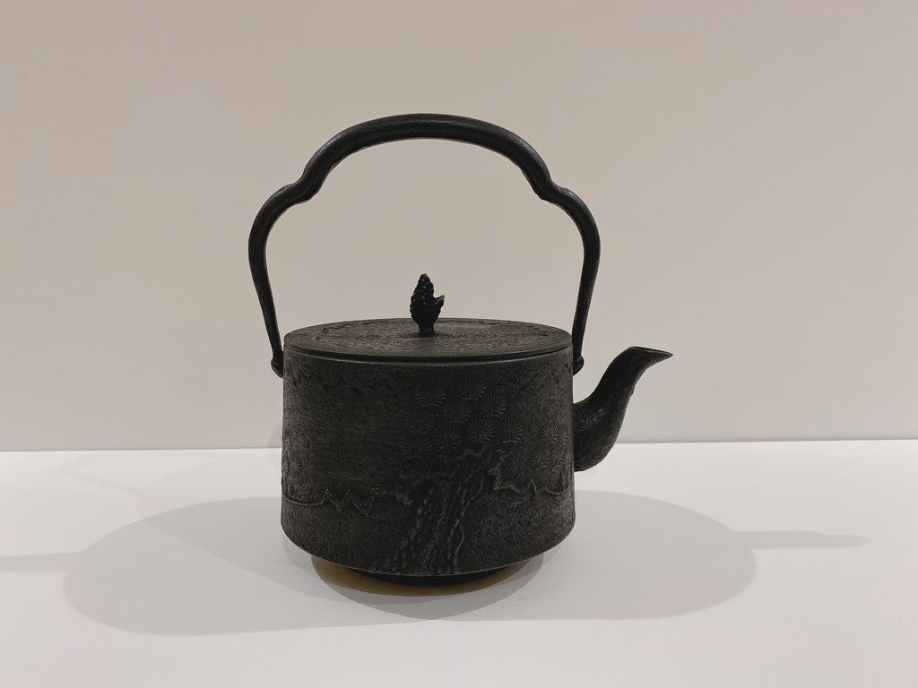 鉄瓶 18型寸同松