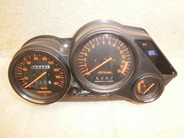 中古バイクパーツ販売専門店アイラブモーターZZR250/ ZZ-R250 メーター