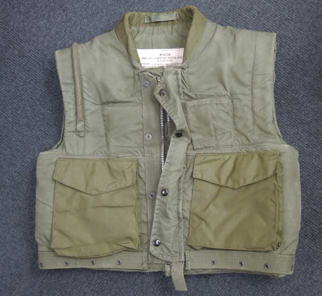 M1955 ボディアーマー再び | Chicago Blog