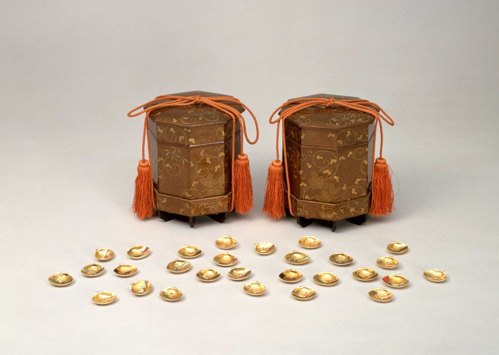 紀州徳川家のお道具展大阪の某美術館展示品（懸盤・かけばん・膳・蒔絵）