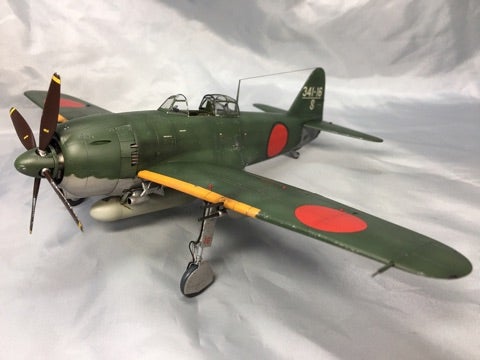 ハセガワ1/48局地戦闘機「紫電11型」完成品 ハセガワ 1/48 川西