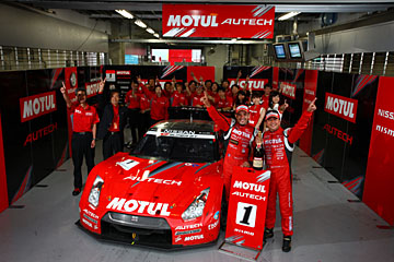 SUPER GT 2009 MOTUL AUTECH GT-R