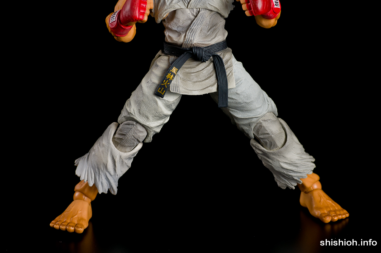 新品】プレイアーツ改 スーパーストリートファイターIV 豪鬼