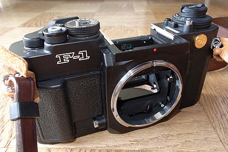 Canon NewF-1のアクセサリー
