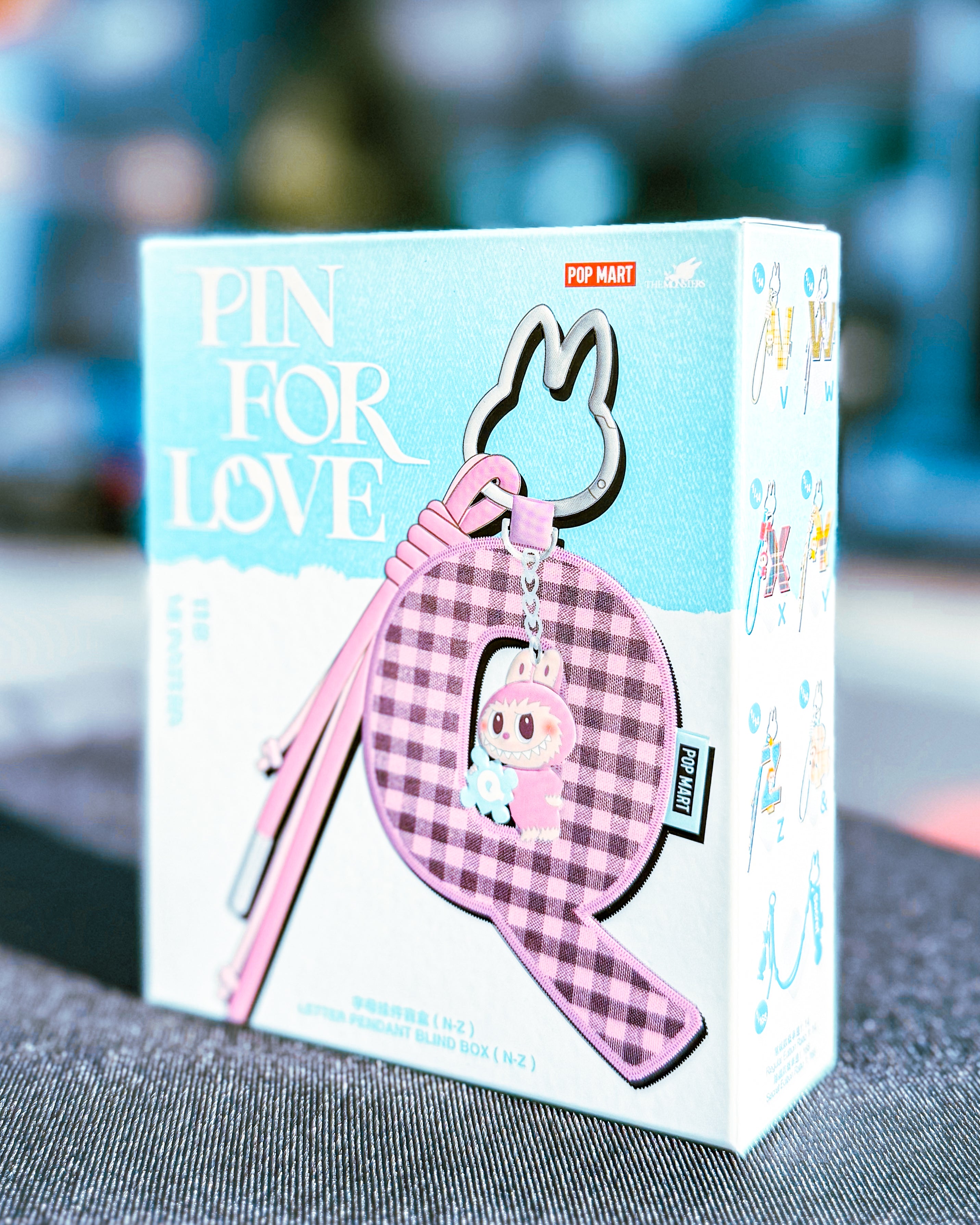 ラブブ LABUBU PIN FOR LOVE イニシャルアルファベット A-M ラブブ