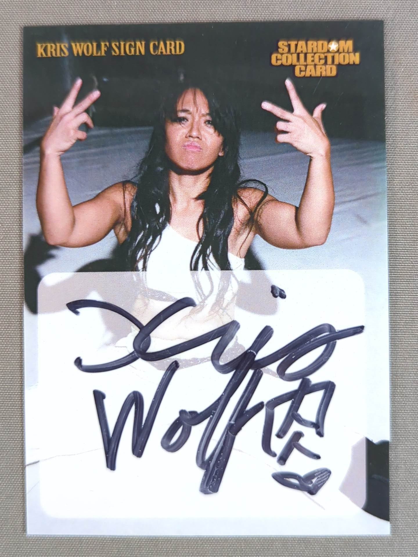 STARDOM COLLECTION CARD クリス・ウルフ 公式サインカード – 闘道館