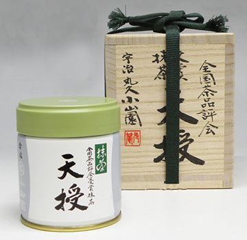 丸久小山園‐抹茶40g缶 桐箱入り – 宇治製茶株式会社