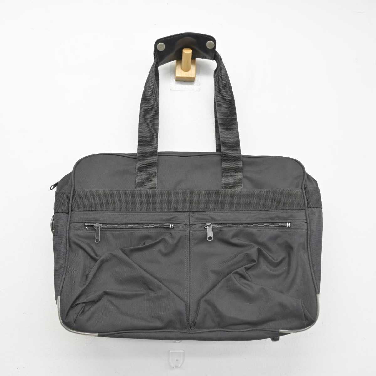 横浜商科大学高等学校のスクール鞄