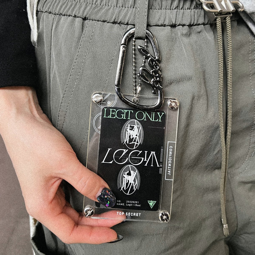 Reol_FCLIVE2024_look_PassHolde