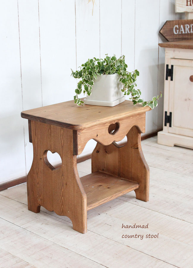 カントリーボードA(ハート) カントリー風テレビボード 木製 ハート型