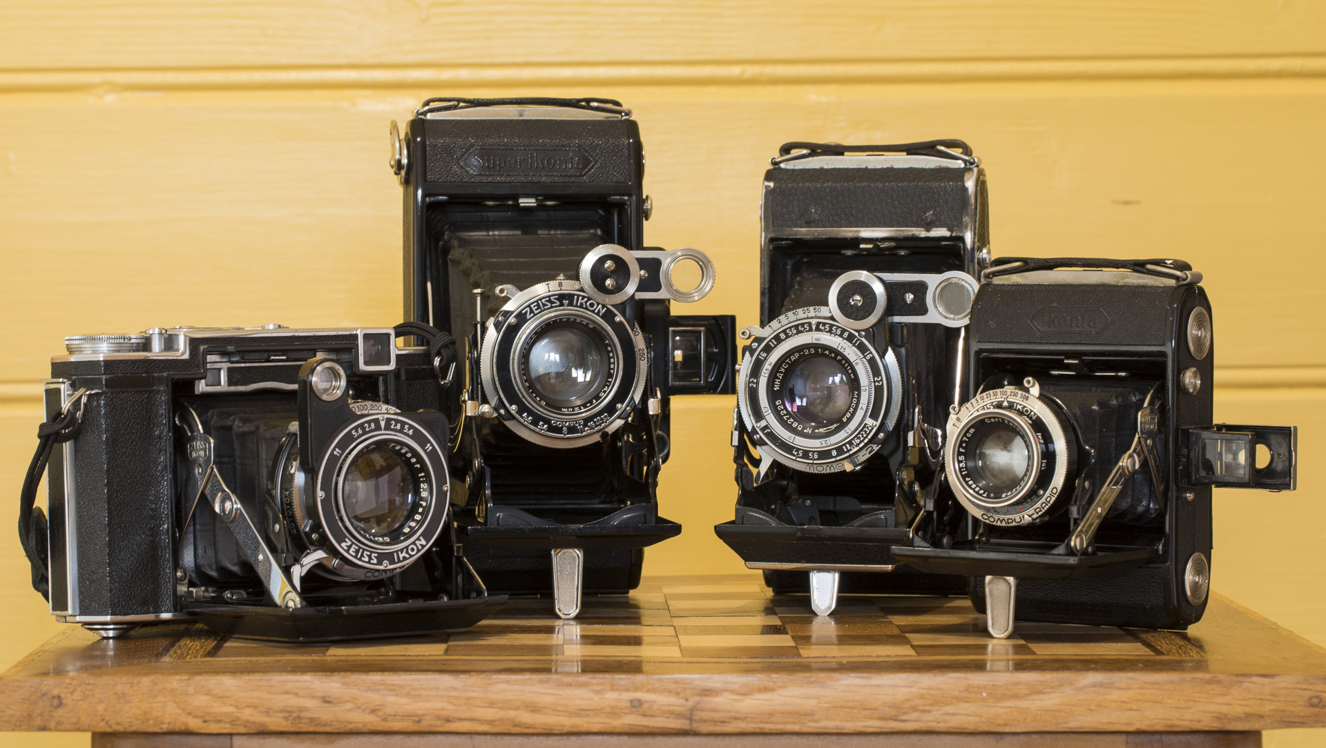 The Legendary Zeiss Super Ikonta 530/15 - 35mmc