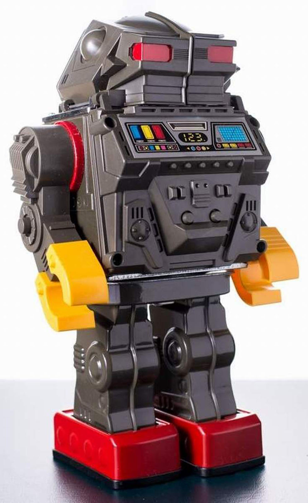 ホリカワ。コスミックファイターロボット。