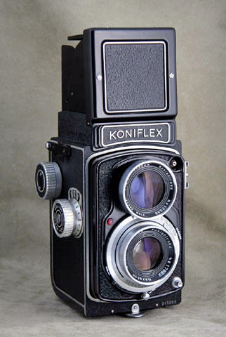 KONIFLEX コニフレックス 二眼レフカメラ ケース付 現状品 コニ