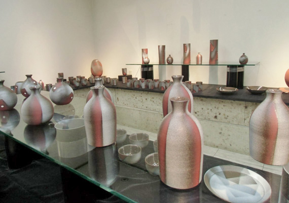 クラフトやまに / 益子焼 人気作家のお店。伝統工芸会や日展陶芸家