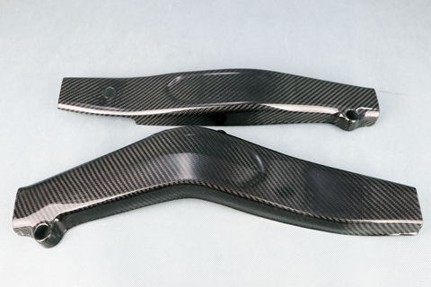 Ninja ZX-25R (2020-) スイングアームカバー --