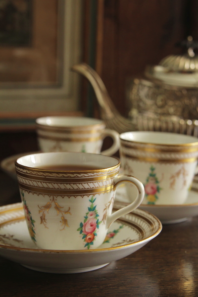 逸品 シェリー カッブ＆ソーサー アールデコ 銀彩幾何学模様