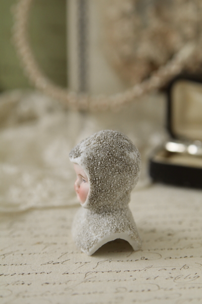 アンティークスノーベビービスクドール2体