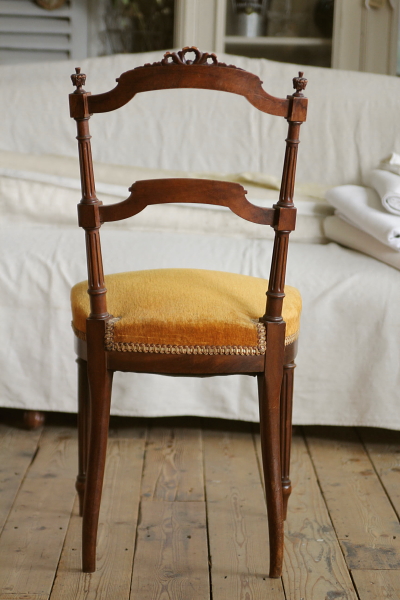 フランスアンティーク サイドチェスト リボンリース ルイ16世スタイル