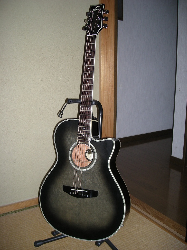 Morris MR-601 Rumbler 紹介 解説 仕様 スプルース マホガニー