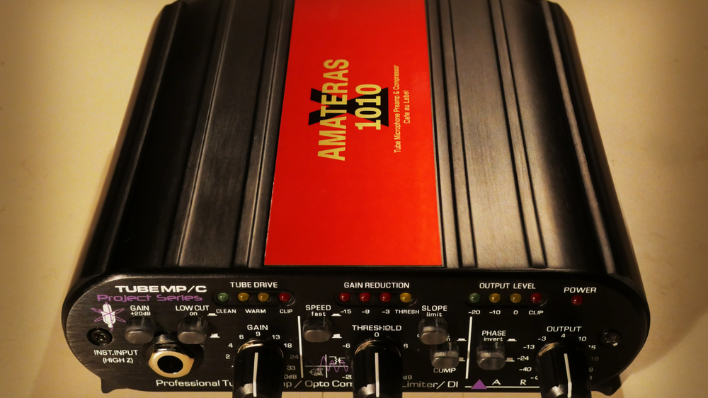 ア*ー様 AMATERAS 1010 カフェオレーベル プリアンプ E-AMATERAS