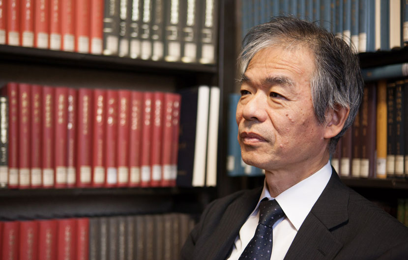 明治時代の漢和辞典だと思います 日本人が漢字とどう付き合っていくか