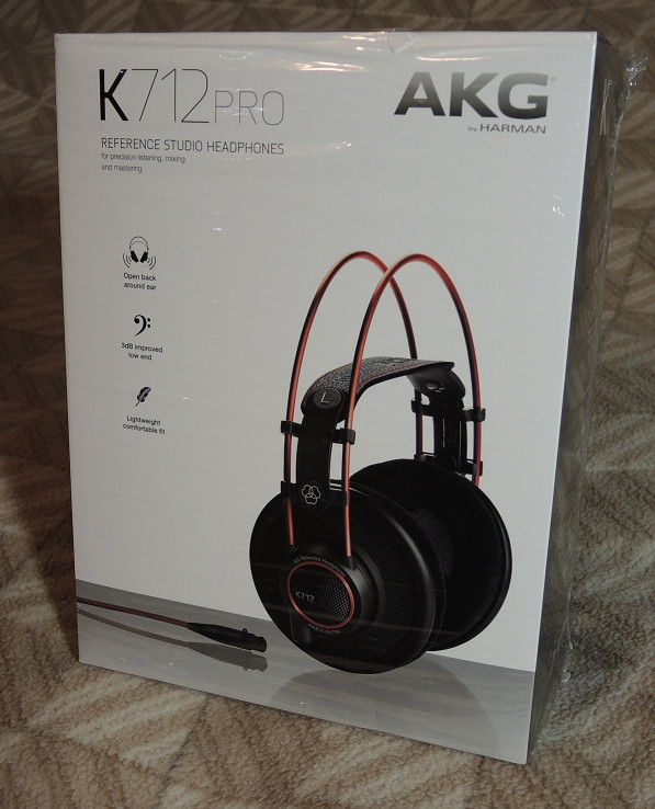 AKG K701 オープンバックヘッドフォン Amazon.co.jp: AKG K702 Open
